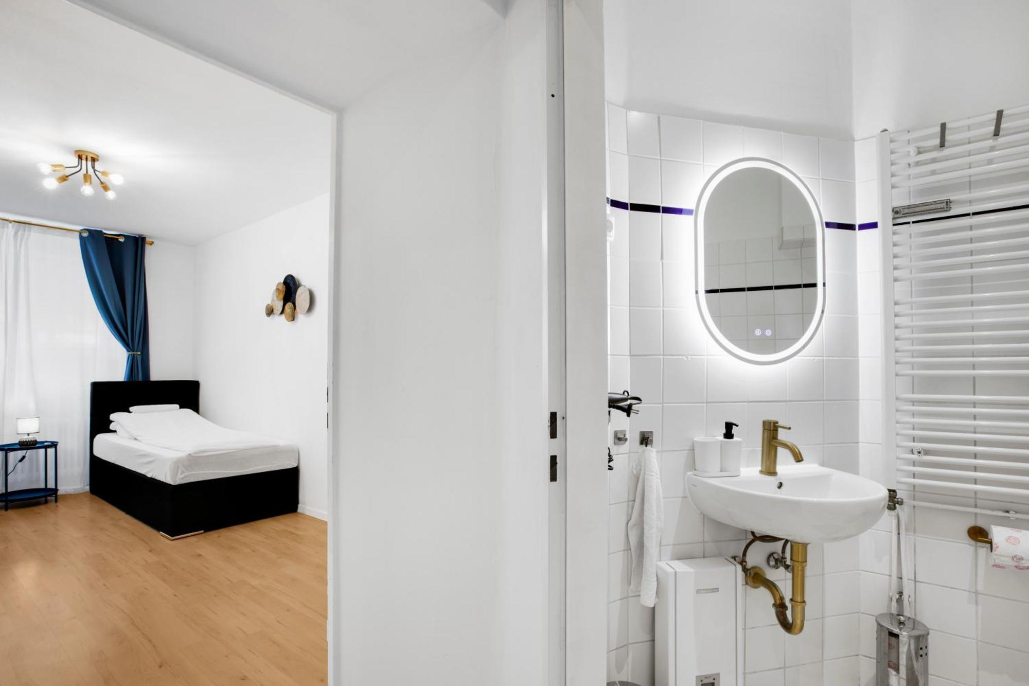 Central 3 Bedroom Apartment In Kreuzberg Berlin Luaran gambar