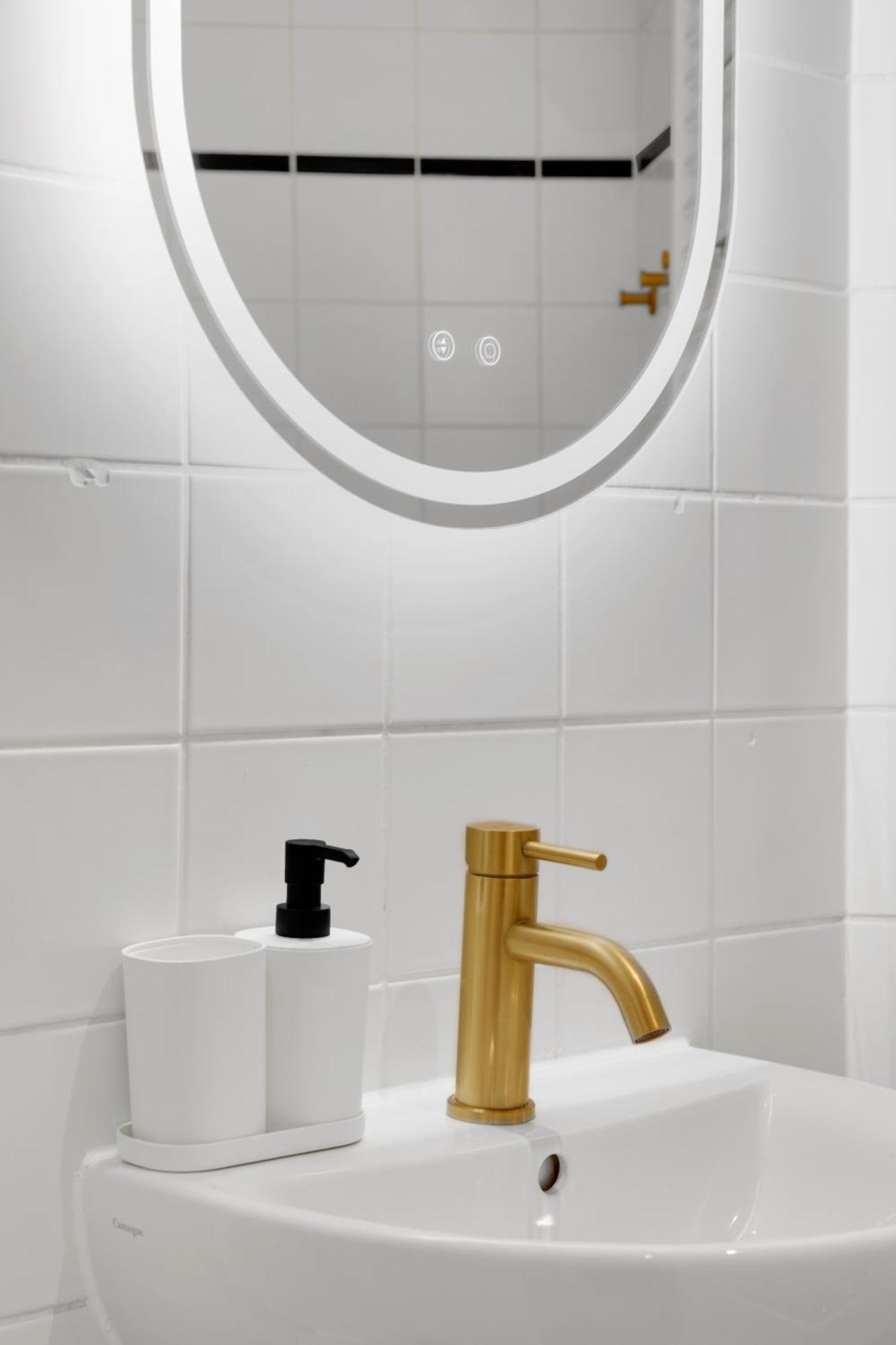 Central 3 Bedroom Apartment In Kreuzberg Berlin Luaran gambar